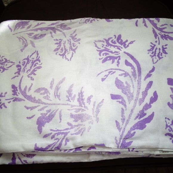 Set of 8 Cotton Linen Blend Harman White Placemats With Purple Leaf Pattern - Picture 1 of 2